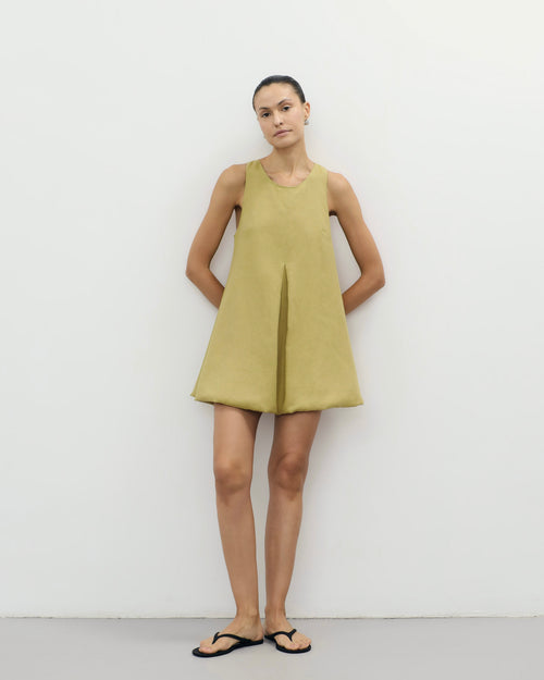Balloon Dress in olive