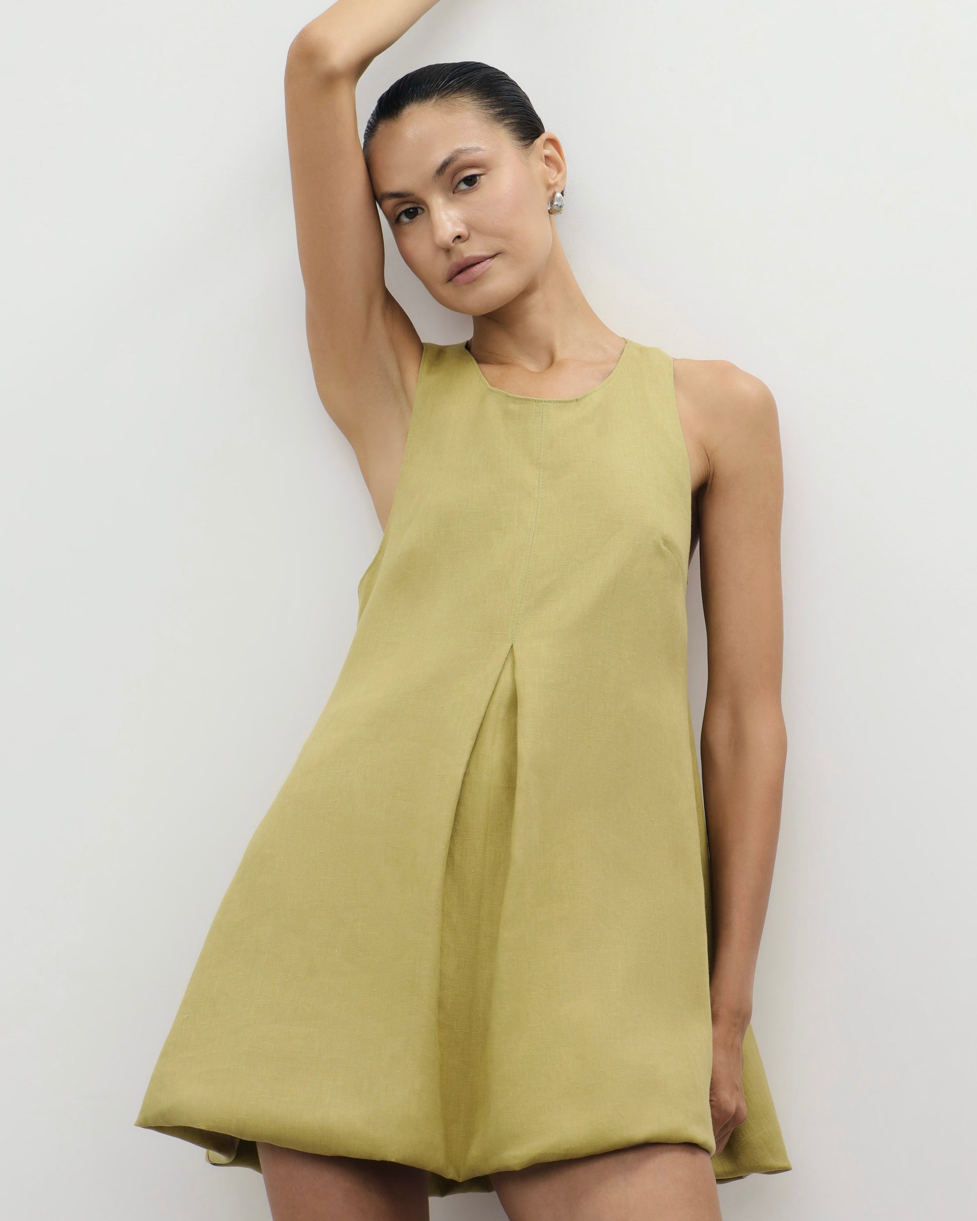 Balloon Dress in olive