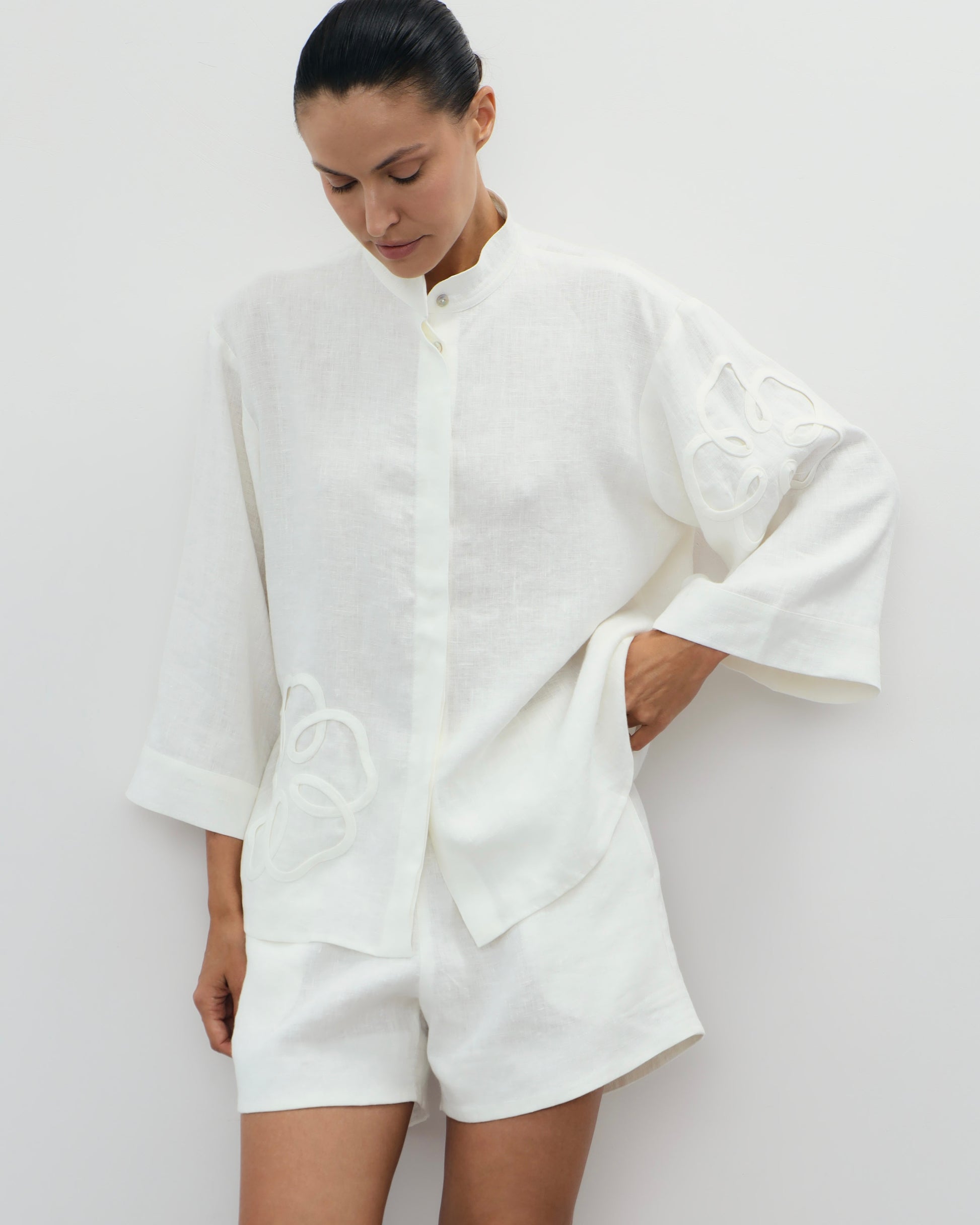 Sakura Set in vintage white