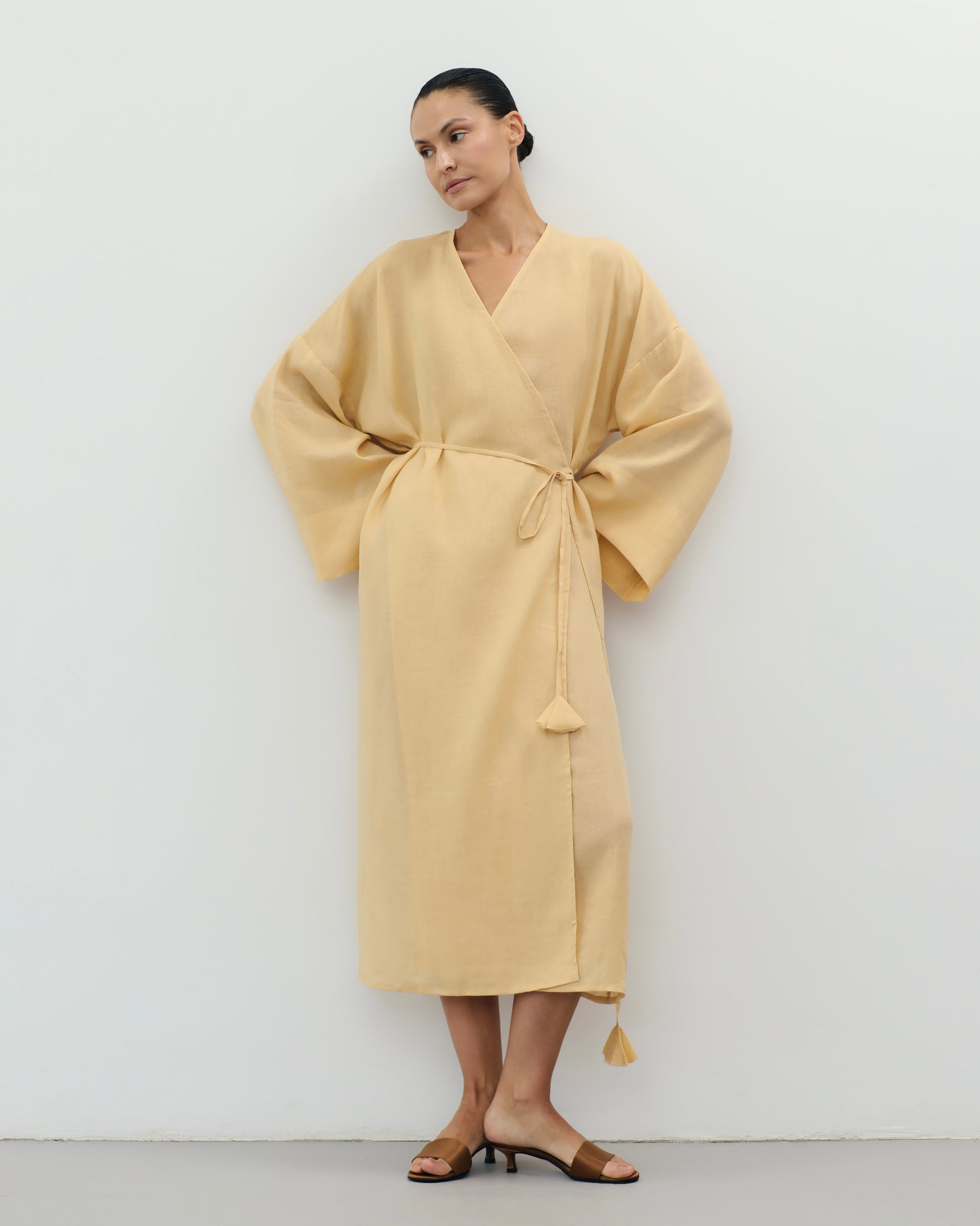 Aura Kimono-Dress in Sand