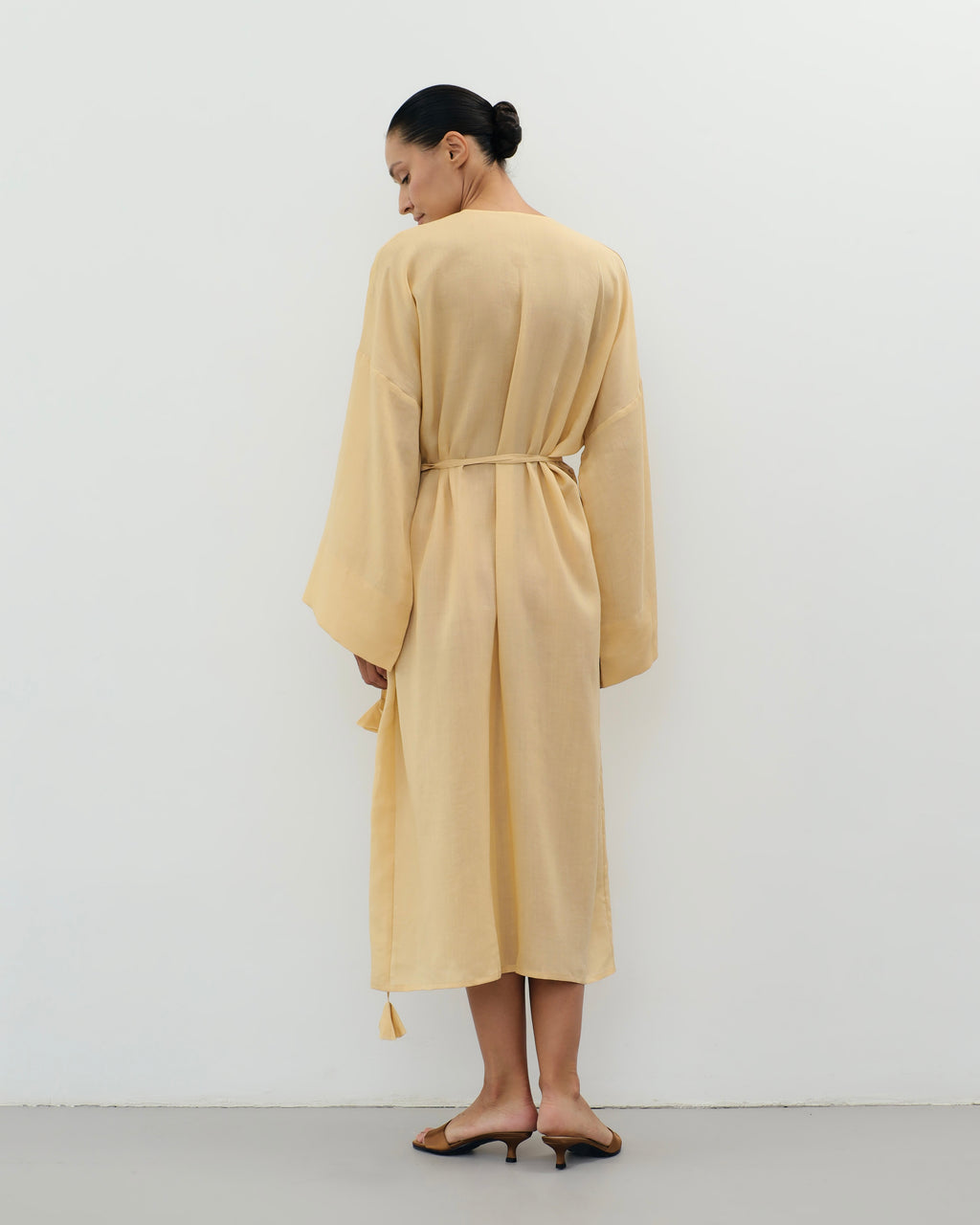 Aura Kimono-Dress in Sand